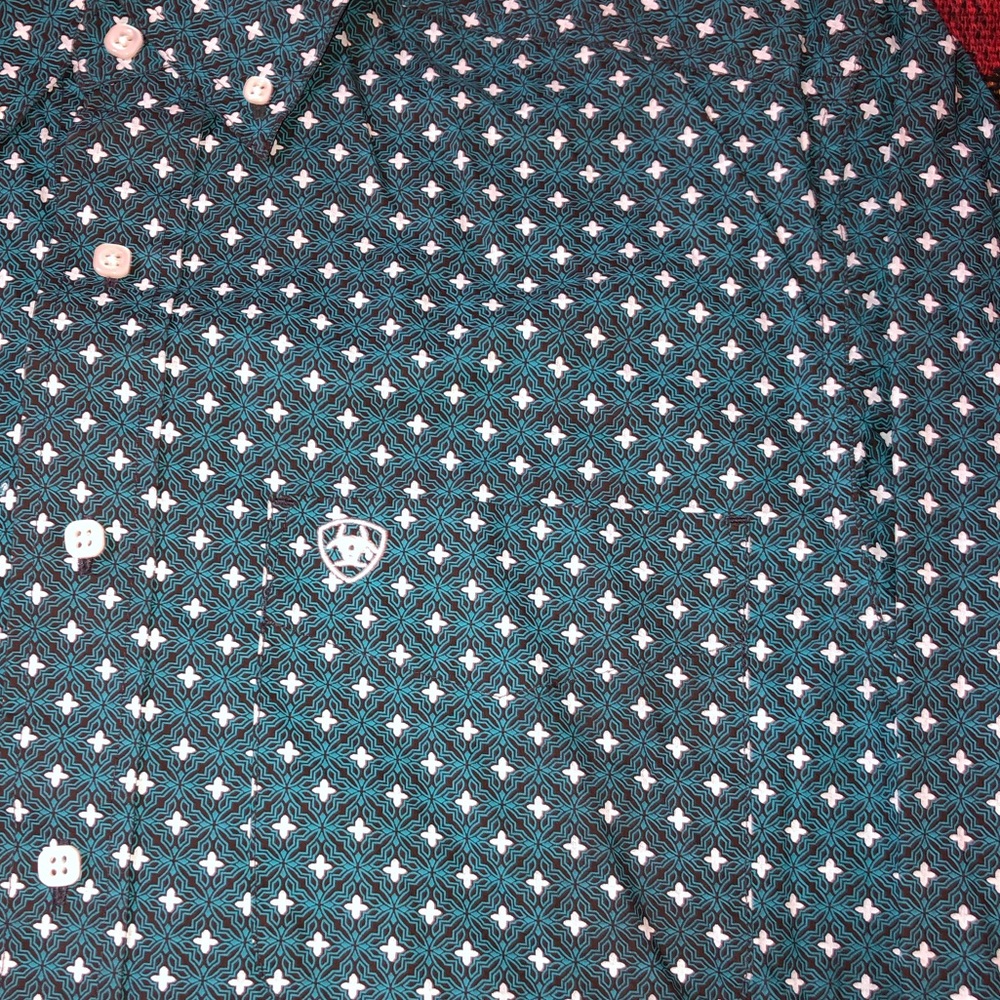 Ariat shirt